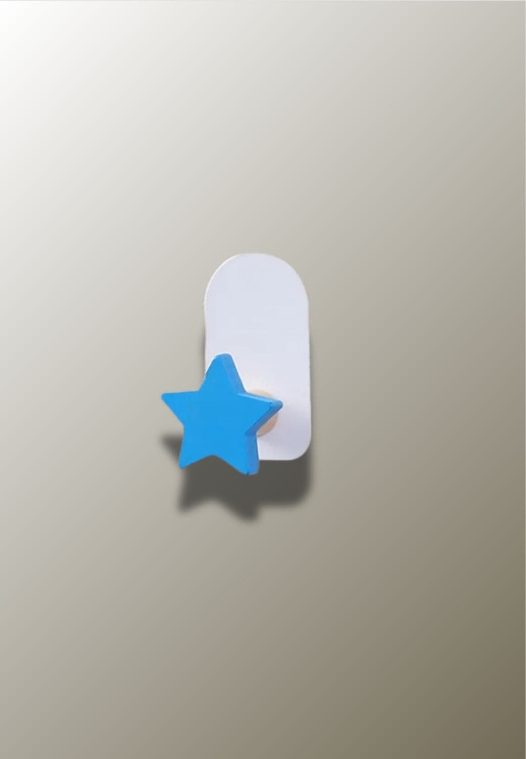 Patère porte manteau pour enfant Etoile bleue fond blanc