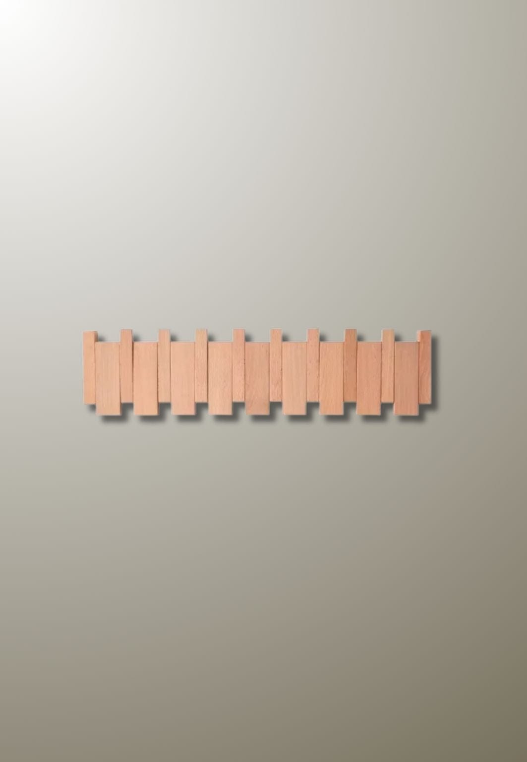 Porte manteau mural design en bois clair 8 patères