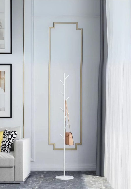 Porte manteau sur pied design arbre blanc sur base ronde